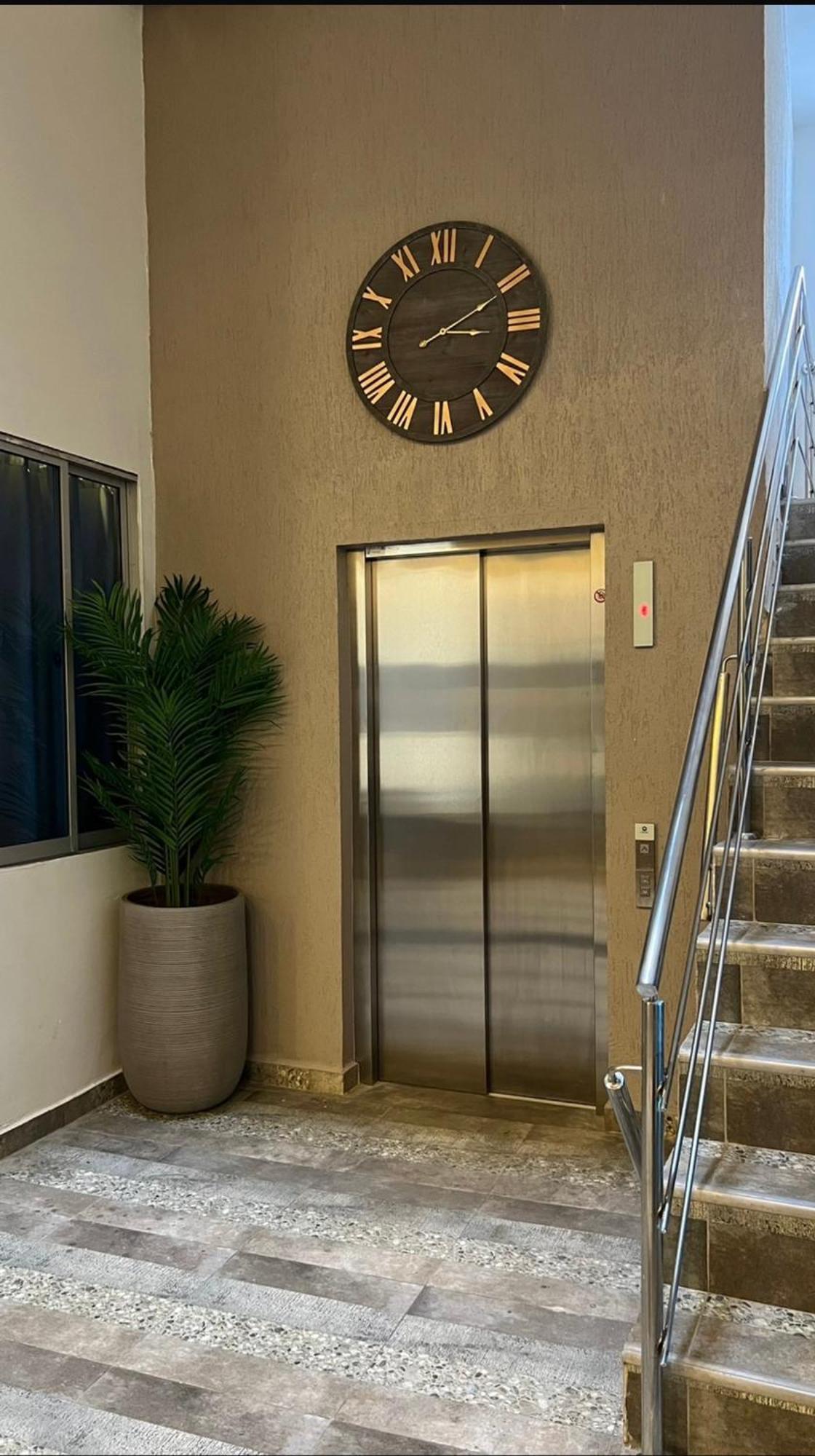 Aparta Estudio En El Edificio Bahia 79 Apartasuites Cartagène